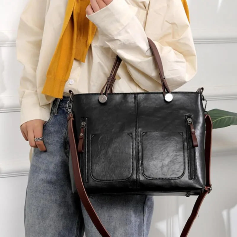 Ilse’s Timeless Elegance | Leather Shoulder Bag