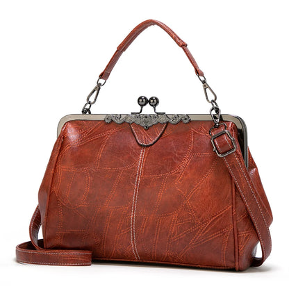 Johanna’s Classic Charm | Vintage Leather Bag